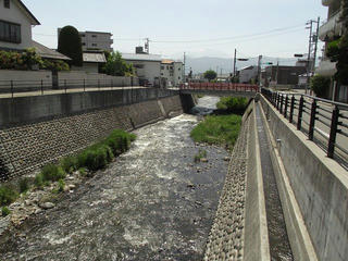 130518_1013_伊那街道・山寺から伊那部宿へ（伊那市・小沢川）