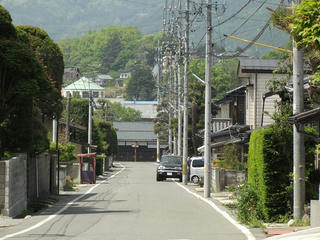 130518_1023_2_伊那街道・山寺から伊那部宿へ（伊那市・伊那部宿）