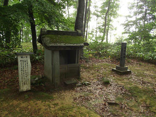 130713_1051_倶利伽羅峠・猿ヶ堂（富山県小矢部市）