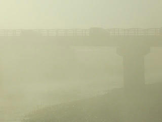 131108_0737_天竜川の川霧・春近大橋（伊那市）