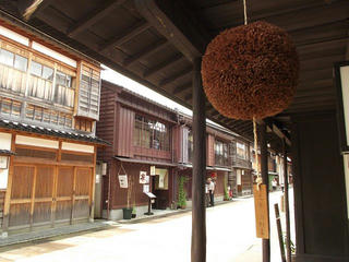 130713_1234_ひがし茶屋街・十月亭（石川県金沢市）