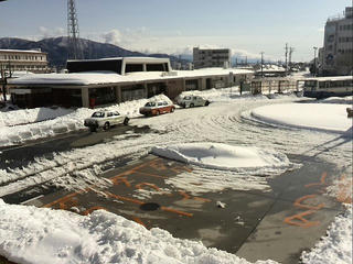 140209_1349_大雪に見舞われた後の駒ヶ根市内の様子（駒ヶ根市）