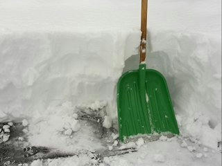 140215_1502_長野市内にて雪かき（長野市）