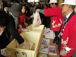 140419_1228_七笑酒造・第９回蔵開き（木曽町）