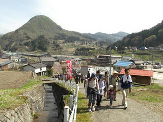 140503_0902_第３５回信州千国街道 塩の道まつり（小谷村）