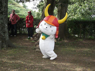 111103_1046_2_国宝彦根城・ひこにゃん（滋賀県彦根市）