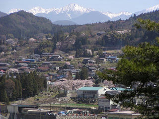090411_0946_天白公園から撮影した土石流災害に見舞わる前の周辺の様子（南木曽町）