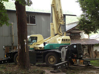 140923_0922_善光寺御開帳・回向柱伐採（長野市松代町）