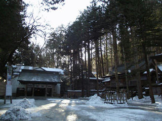 150124_0848_諏訪大社上社本宮（諏訪市）