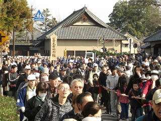 150329_0817_善光寺回向柱奉納行列（長野市松代町）