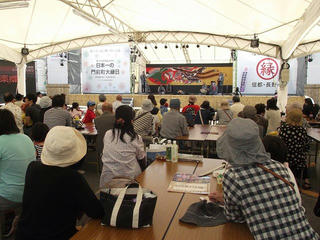 150503_1045_日本一の門前町大縁日（長野市）