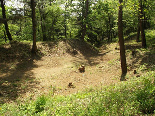 150429_1012_新府城跡・南大手門桝形虎口跡（山梨県韮崎市）