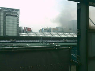 150616_1511_東京駅八重洲口付近で発生した火事（東京都中央区）