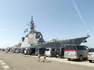 150711_1427_護衛艦「みょうこう」（新潟県上越市）