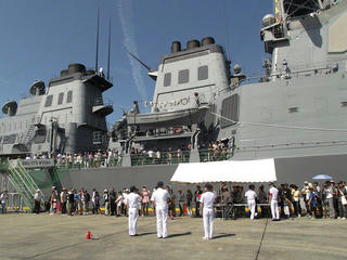 150711_1429_護衛艦「みょうこう」（新潟県上越市）