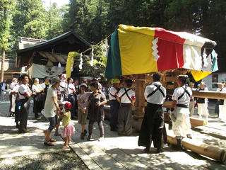 150801_0958_お舟祭り（下諏訪町）