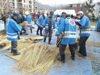 160312_0930_下諏訪町四王区の綱打ち（下諏訪町）