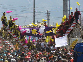 160402_1002_諏訪大社上社御柱祭「山出し」（原村柳沢交差点～茅野市穴山）