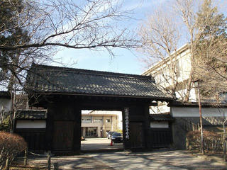 161218_1307_上田藩主居館表門（上田市）