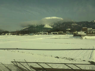 170118_0948_東海道新幹線・伊吹山