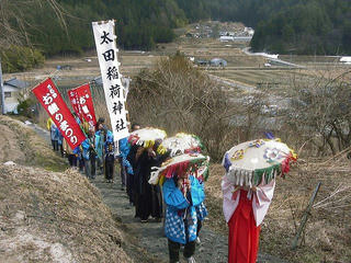 010320_1410_お練り祭り（下伊那郡売木村）