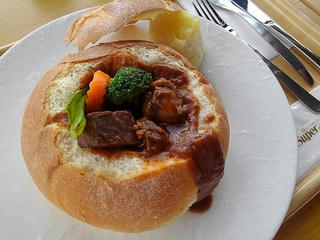 180406_1209_食育ヴィレッジみ～るマ～マ「ポットシチューパン」（長野市）