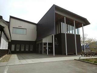 190428_1321_小丸山公園・一茶記念館（上水内郡信濃町）