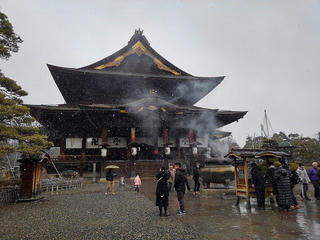 200208_1053_2_善光寺本堂（長野市）
