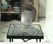 ５秒で氷を作る