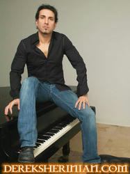 normal_derekpiano2.jpg
