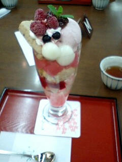 春パフェ