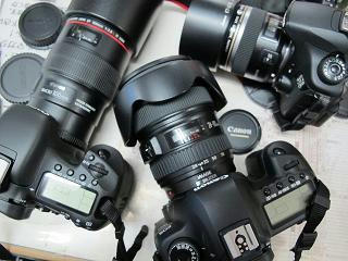 左から7D　5DマークⅡ 60D