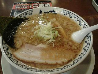 濃厚しょうゆラーメン