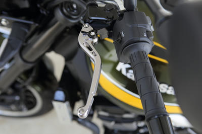Z900RSのクラッチレバー交換