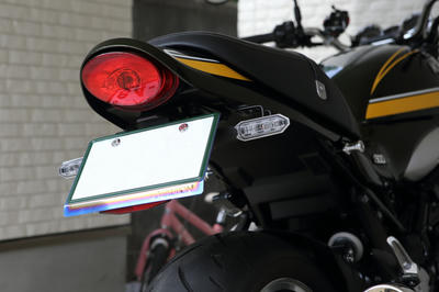 Z900RSのストライカーのフェンダーレスキット装着