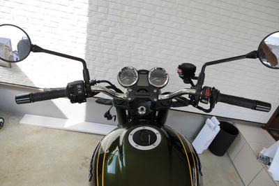 Z900RSのノーマルハンドル