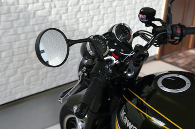 Z900RSにW800の純正ミラーを装着