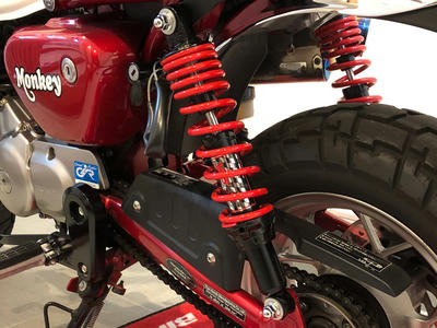 モンキー１２５のリアサスペンションをYSS製のリアショックに交換