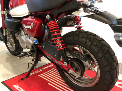 モンキー１２５のリアサスペンションをYSS製のリアショックに交換
