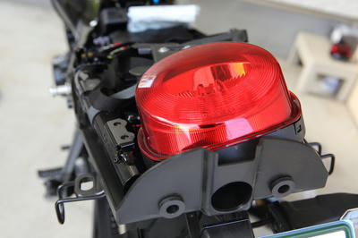 Z900RSにポッシュのZ900RS用ルミナスLEDテールランプユニットを装着