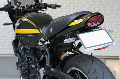 Z900RSにポッシュのZ900RS用ルミナスLEDテールランプユニットを装着