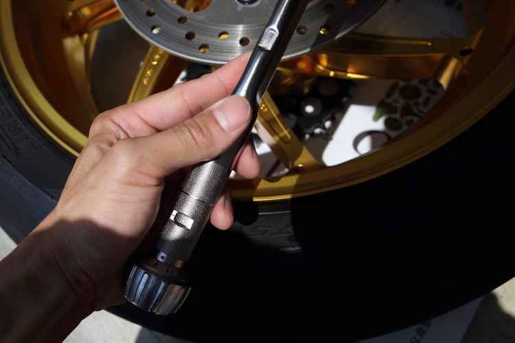 Z900RSにマルケジーニのM7RSを装着