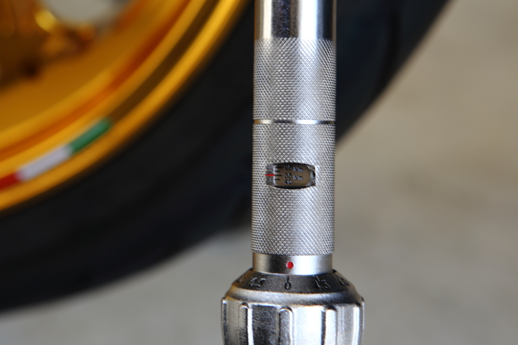 Z900RSにマルケジーニのM7RSを装着