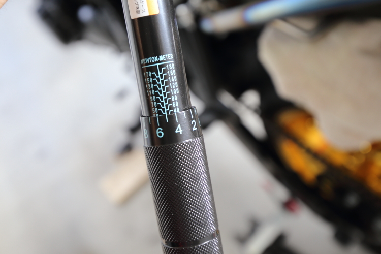 Z900RSにベビーフェイスのリンクプレートを装着