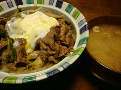 牛丼 温玉のせ