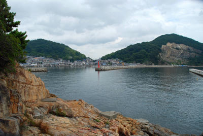 御津港