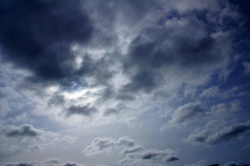 曇り空