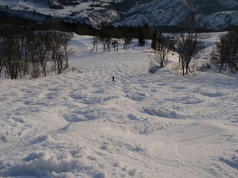 八海山スキー場コブ