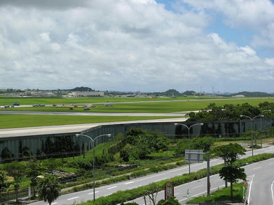 嘉手納基地