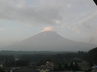朝焼けの富士山